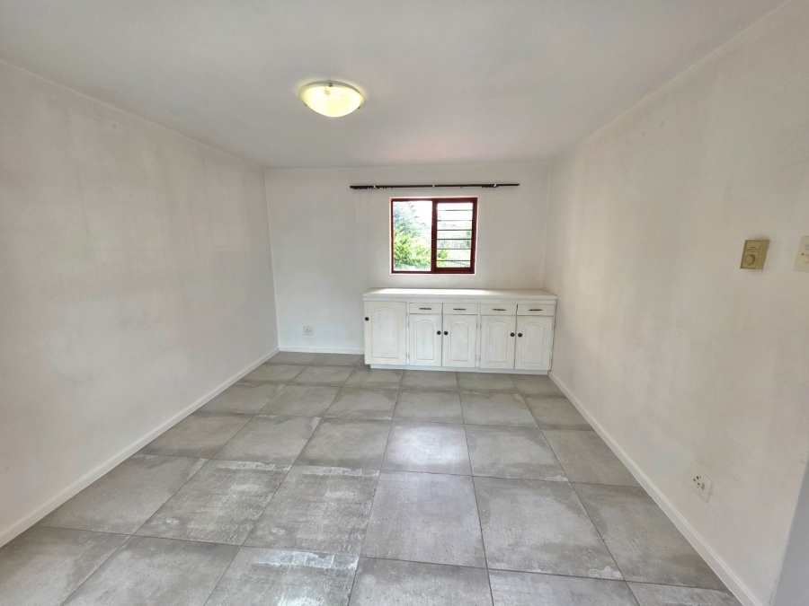 To Let 4 Bedroom Property for Rent in Hospitaalheuwel Free State